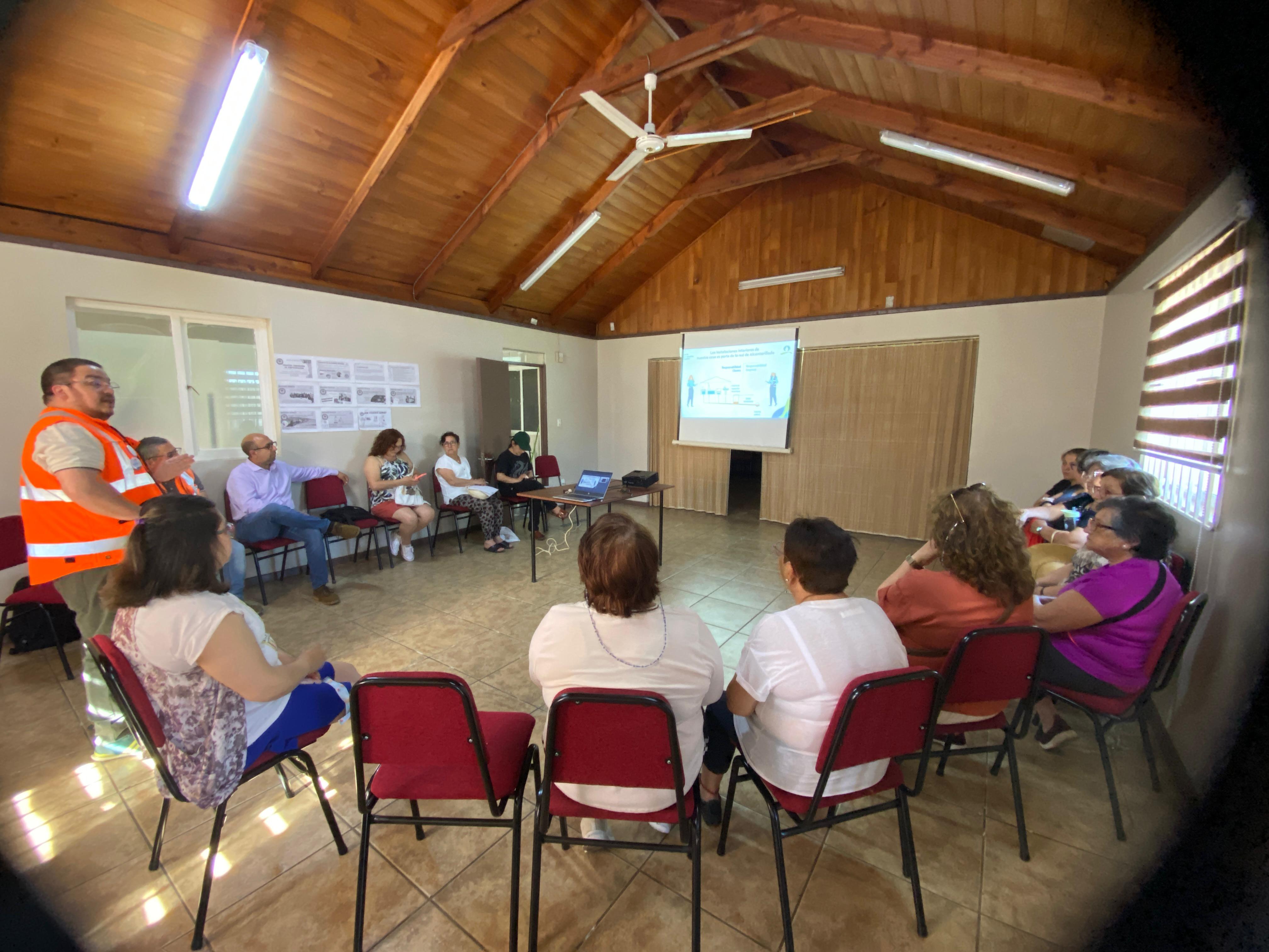 Nutrido-programa-de-encuentros-de-vinculación-con-la-comunidad-organizada
